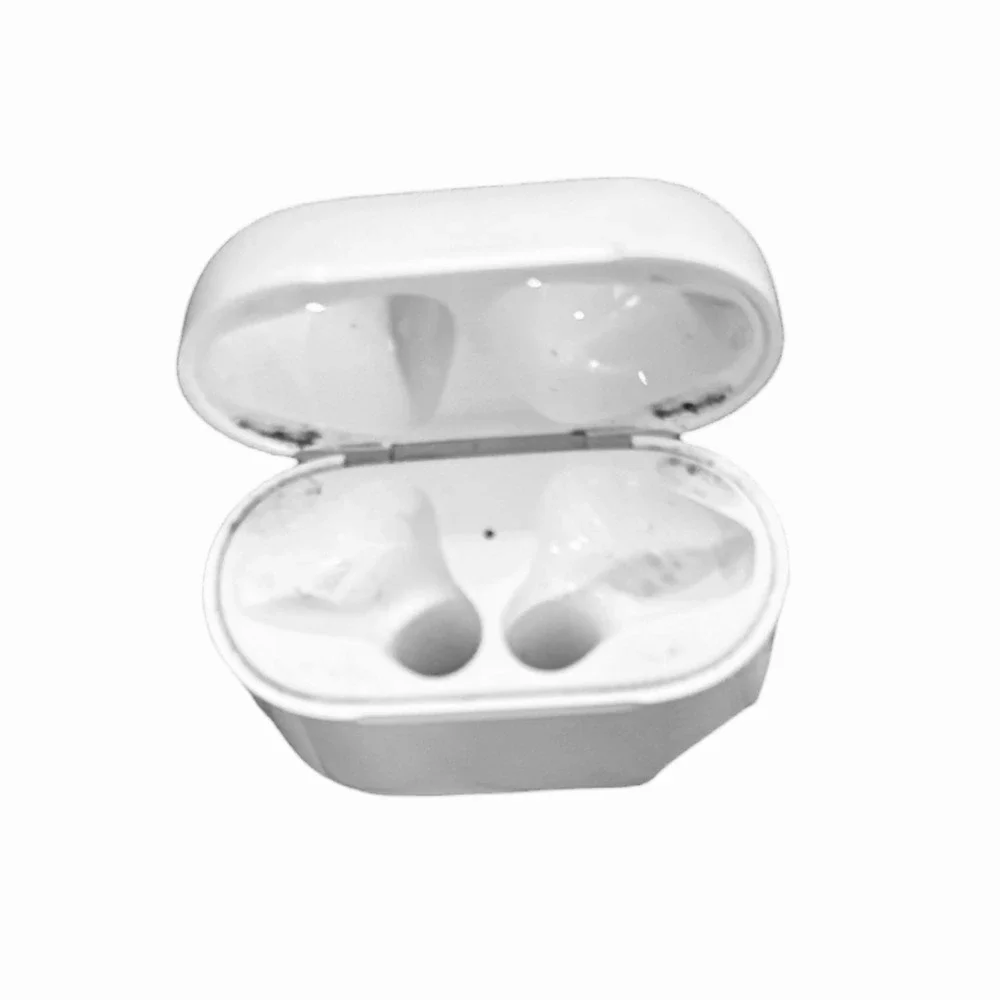 Apple AirPods (model A1523) with Charging Case White
